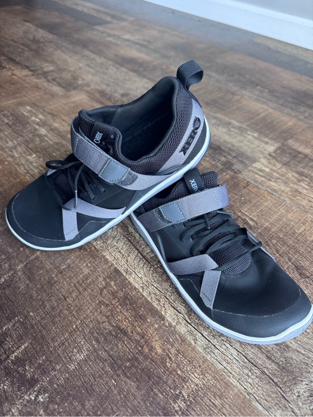 Xero Shoes Forza Trainer for Women Size 7.5